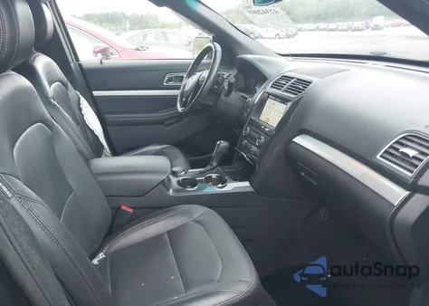 2017 Ford Explorer Xlt z USA, uszkodzony, nr VIN 1FM5K8D84HGA72736